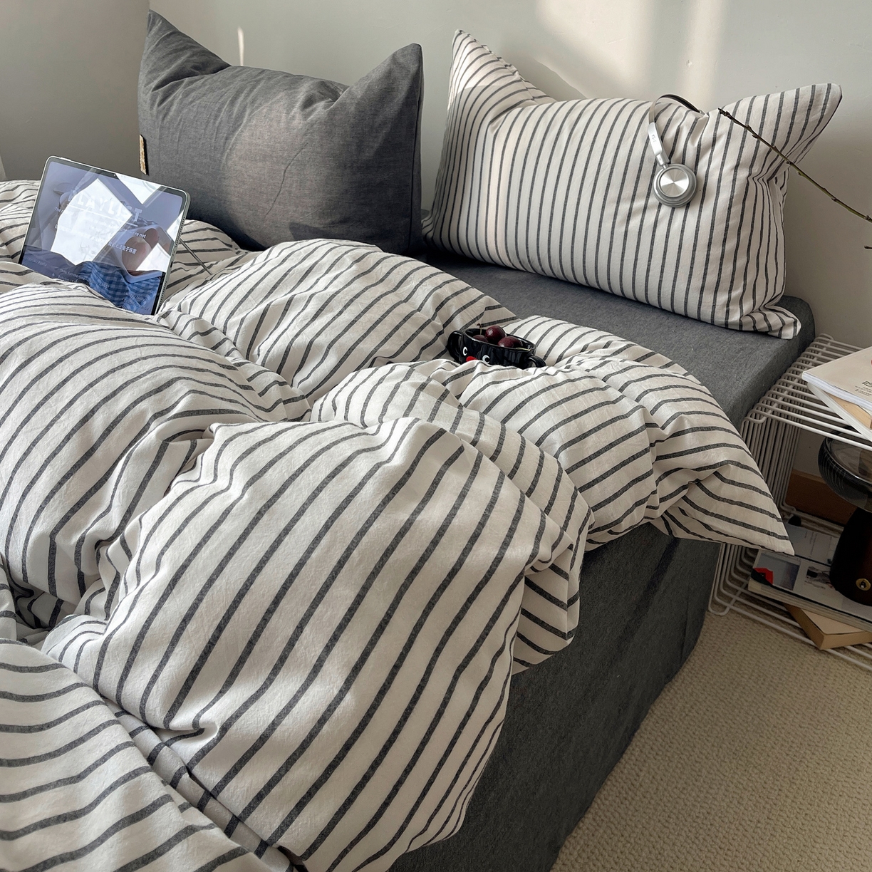 91家纺网 家纺一手货源 找家纺 雅居纺家纺 2026新款全棉色织混搭水洗棉四件套 雾屿-月白