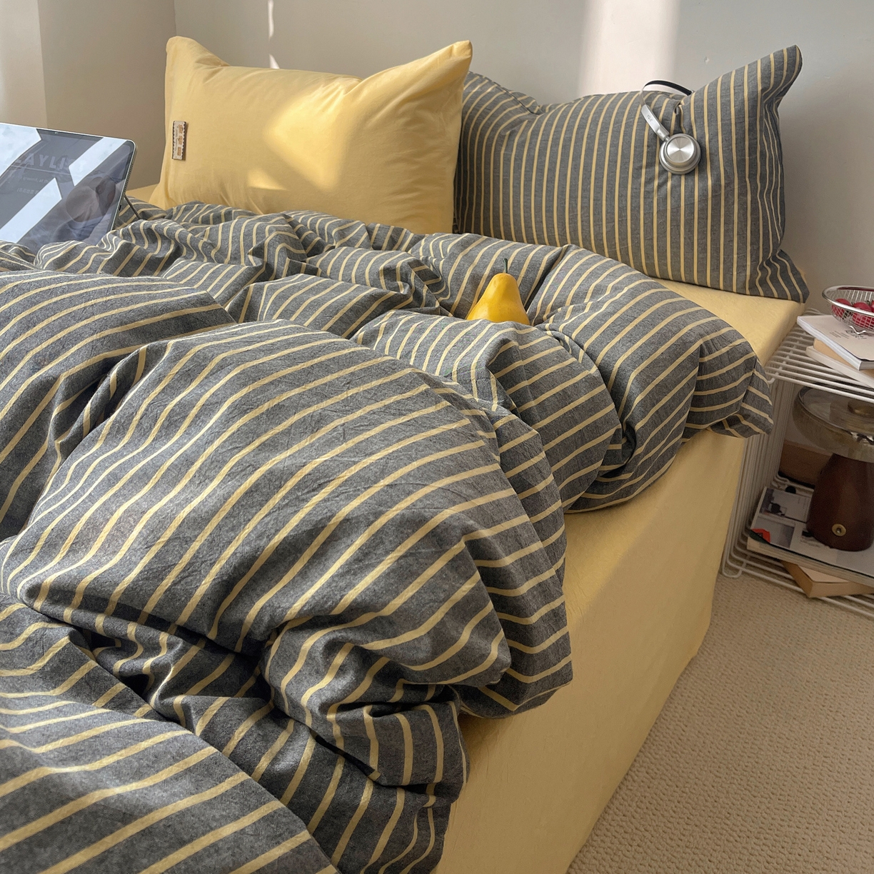 91家纺网 家纺一手货源 找家纺 雅居纺家纺 2026新款全棉色织混搭水洗棉四件套 雾屿-深灰