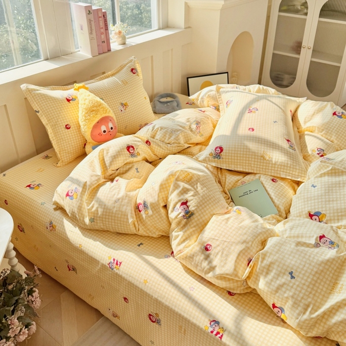 91家纺网 家纺一手货源 找家纺 简冠家纺 2026新款12868印花全棉单被套 精灵王国-黄