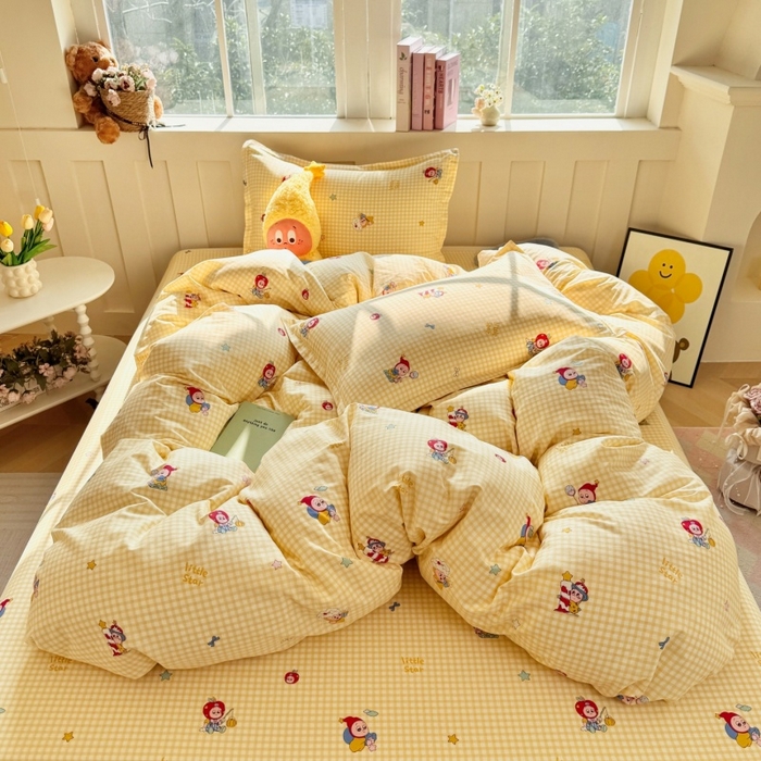 91家纺网 家纺一手货源 找家纺 简冠家纺 2026新款12868印花全棉单被套 精灵王国-黄