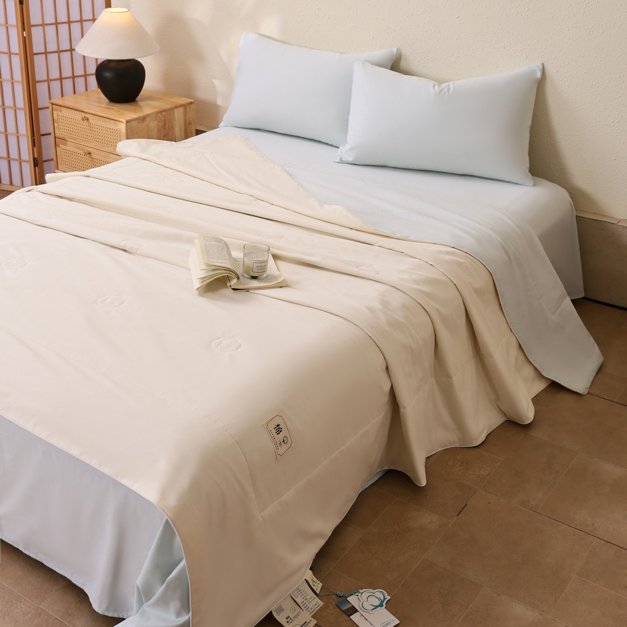 91家纺网 家纺一手货源 找家纺 盛凡家纺 2026新款A类133*72里外全棉100%棉花夏被四件套夏凉被空调被纯色被子被芯（包检测） 茶白+水绿