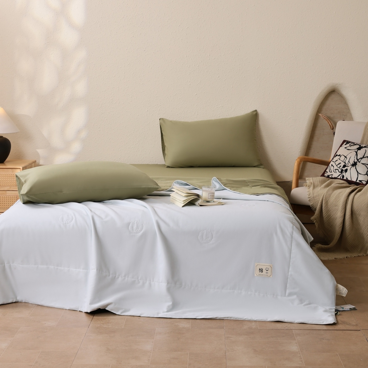 91家纺网 家纺一手货源 找家纺 盛凡家纺 2026新款A类133*72里外全棉100%棉花夏被四件套夏凉被空调被纯色被子被芯（包检测） 水绿+松石绿