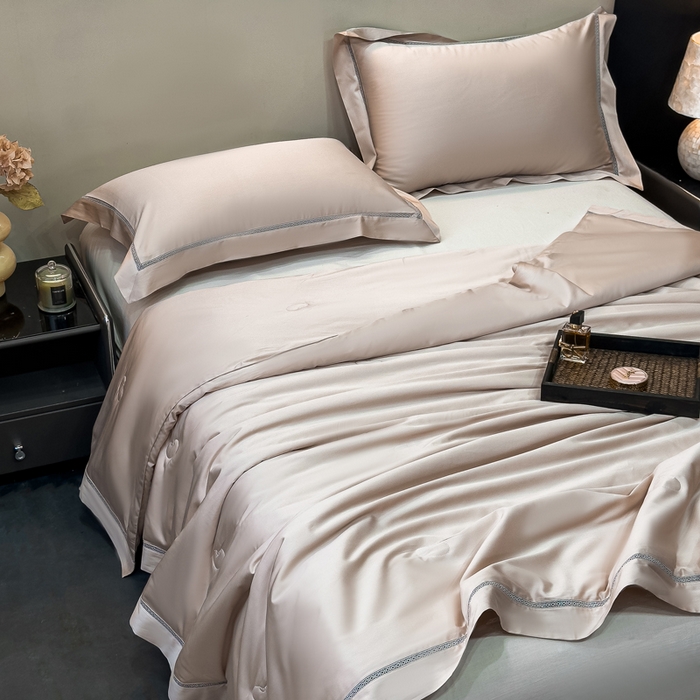 91家纺网 家纺一手货源 找家纺 盛凡家纺 2026新款A类天丝棉夏被被子被芯 浅沙金