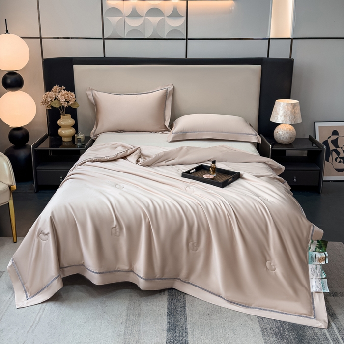 91家纺网 家纺一手货源 找家纺 盛凡家纺 2026新款A类天丝棉夏被被子被芯 浅沙金