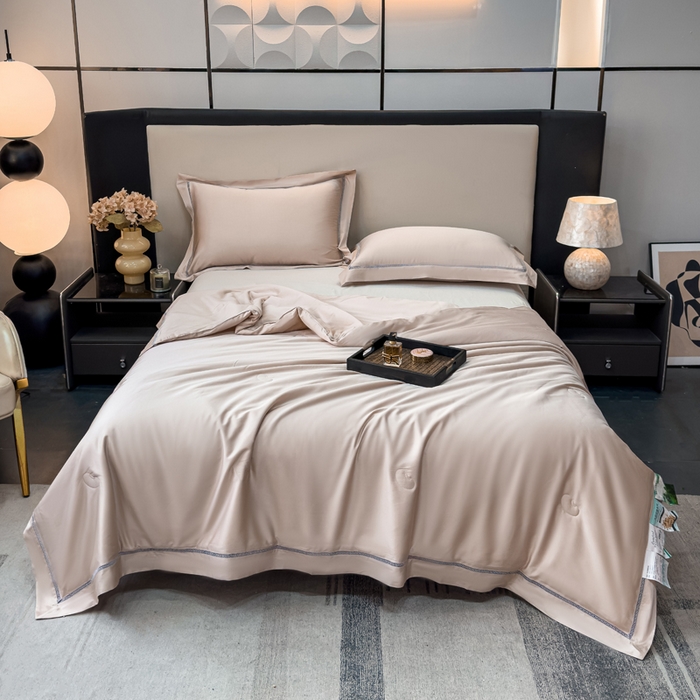 91家纺网 家纺一手货源 找家纺 盛凡家纺 2026新款A类天丝棉夏被被子被芯 浅沙金