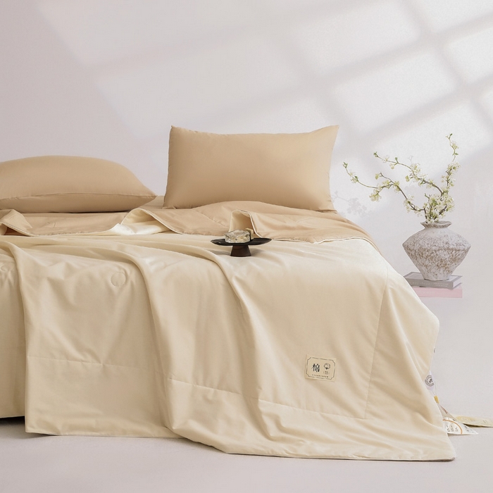 91家纺网 家纺一手货源 找家纺 盛凡家纺 2026新款133*72全棉A类55大豆抗菌夏被空调被夏凉被被子被芯（包检测） 茶白+奶咖