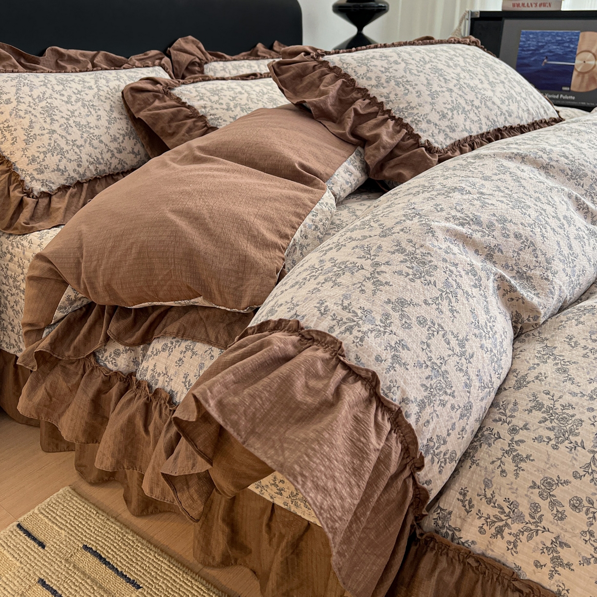 91家纺网 家纺一手货源 找家纺 （总）富米莱（原臻工厂） 2026新款敲可爱奶呼呼云感双层纱韩国大布袋韩版大花边床盖床裙四件套-超级治愈