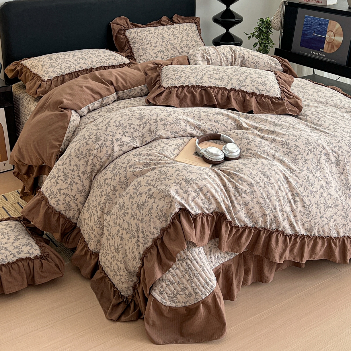 91家纺网 家纺一手货源 找家纺 富米莱（原臻工厂） 2026新款敲可爱奶呼呼云感双层纱韩国大布袋韩版大花边床盖床裙四件套-超级治愈 竹韵花语