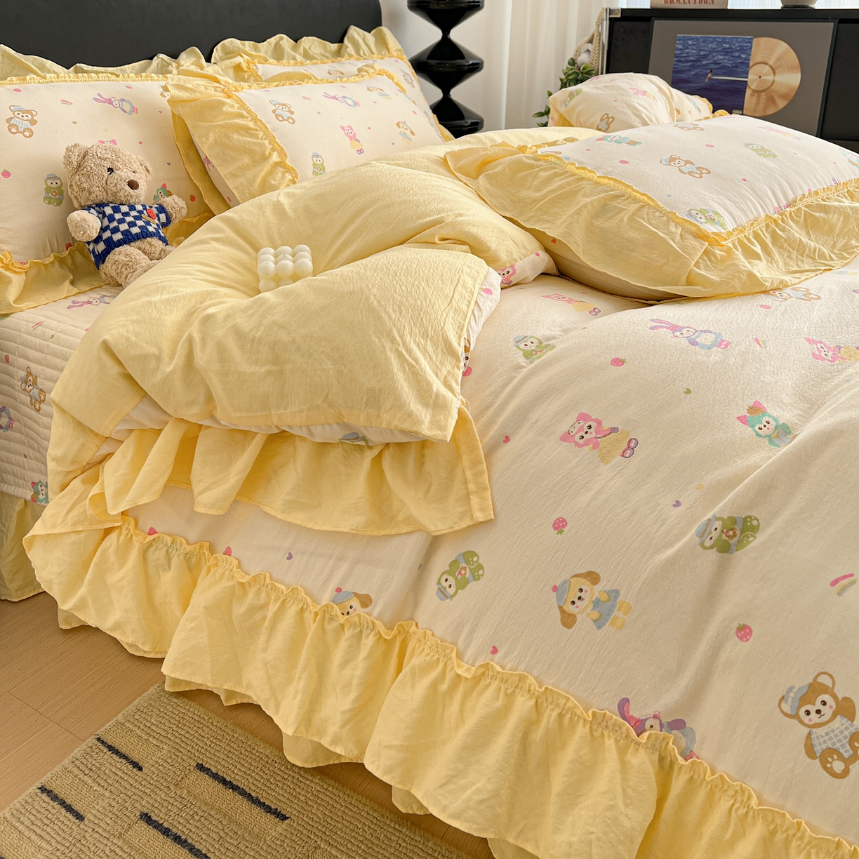 91家纺网 家纺一手货源 找家纺 富米莱（原臻工厂） 2026新款敲可爱奶呼呼云感双层纱韩国大布袋韩版大花边床盖床裙四件套-超级治愈 七宝