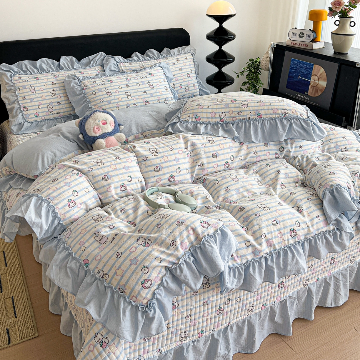 富米莱（原臻工厂） 2026新款敲可爱奶呼呼云感双层纱韩国大布袋韩版大花边床盖床裙四件套-超级治愈 切块草莓猫