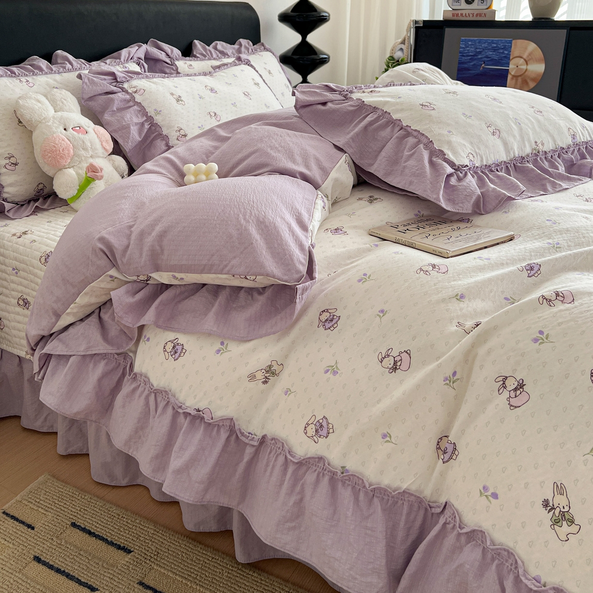 91家纺网 家纺一手货源 找家纺 富米莱（原臻工厂） 2026新款敲可爱奶呼呼云感双层纱韩国大布袋韩版大花边床盖床裙四件套-超级治愈 裙子小兔