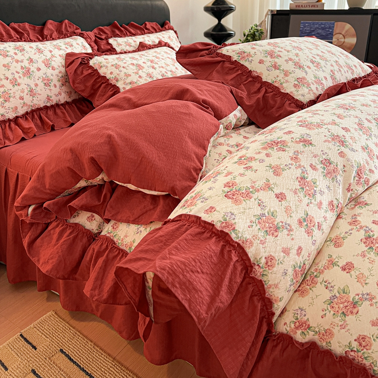 91家纺网 家纺一手货源 找家纺 富米莱（原臻工厂） 2026新款敲可爱奶呼呼云感双层纱韩国大布袋韩版大花边床盖床裙四件套-超级治愈 星眠云野