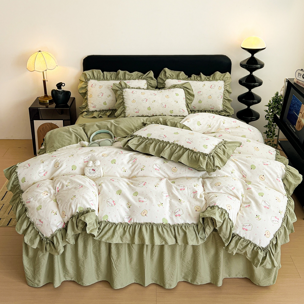 91家纺网 家纺一手货源 找家纺 富米莱（原臻工厂） 2026新款敲可爱奶呼呼云感双层纱韩国大布袋韩版大花边床盖床裙四件套-超级治愈 一口青苹果