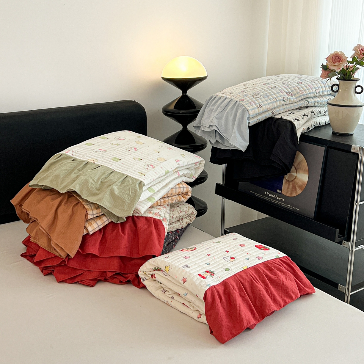 91家纺网 家纺一手货源 找家纺 富米莱（原臻工厂） 2026新款敲可爱奶呼呼云感双层纱韩国大布袋韩版大花边床盖床裙四件套-超级治愈 组合图