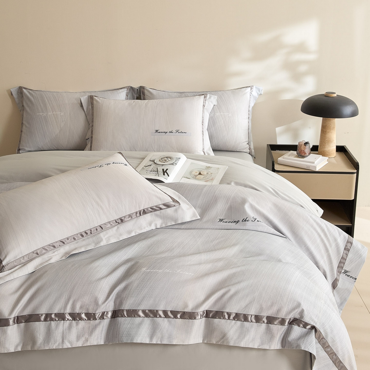 91家纺网 家纺一手货源 找家纺 （总）【控价】新方向 2026新款数码印花50s双股全棉贡缎长绒棉四件套-迷境