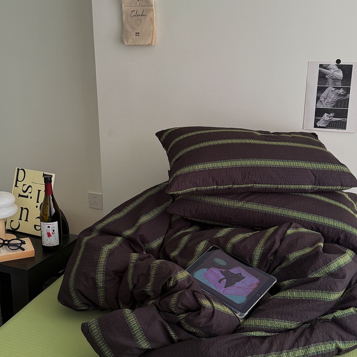 91家纺网 家纺一手货源 找家纺 初念 2026春夏新款简约泡芙纱四件套 一抹流光