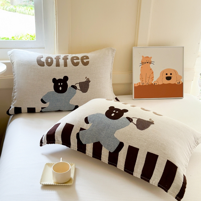 91家纺网 家纺一手货源 找家纺 朴尔家纺-毛巾被 2026新款全棉纯棉多柔AB版定位四层纱布枕巾 咖啡时光