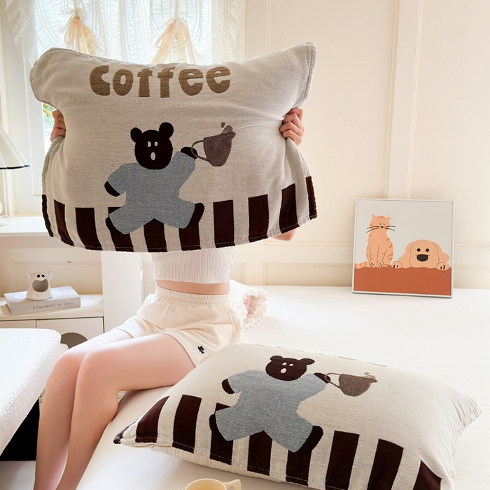 91家纺网 家纺一手货源 找家纺 朴尔家纺-毛巾被 2026新款全棉纯棉多柔AB版定位四层纱布枕巾 咖啡时光