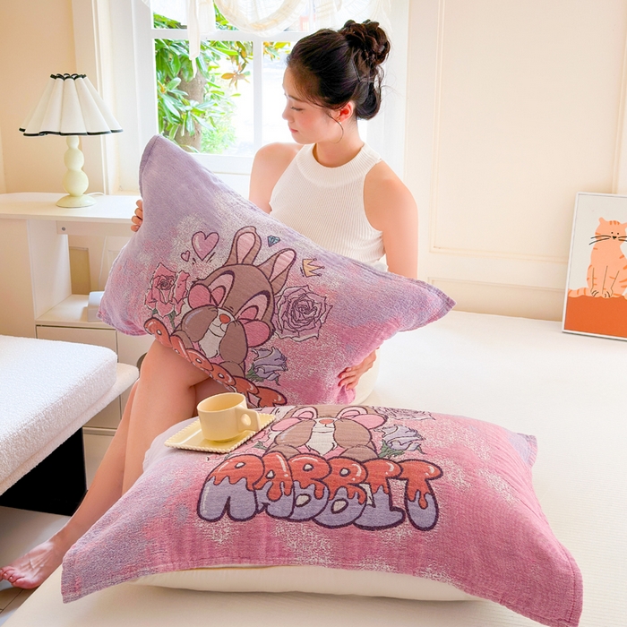 91家纺网 家纺一手货源 找家纺 朴尔家纺-毛巾被 2026新款全棉纯棉多柔AB版定位四层纱布枕巾 玫玫兔