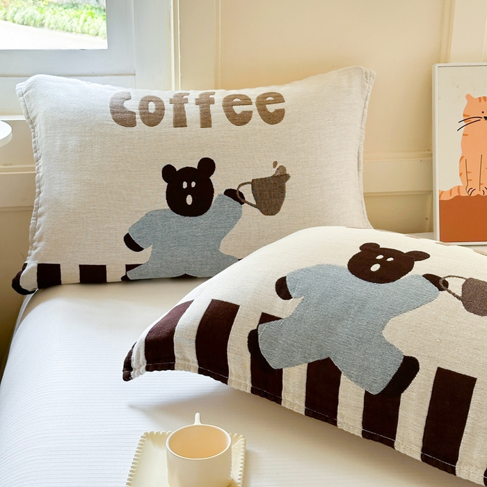 91家纺网 家纺一手货源 找家纺 朴尔家纺-毛巾被 2026新款全棉纯棉多柔AB版定位四层纱布枕巾 咖啡时光