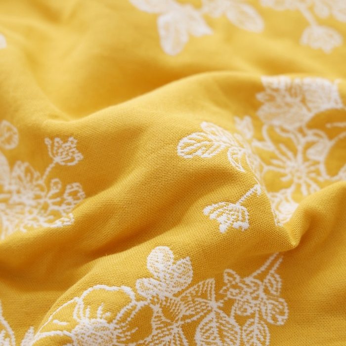 91家纺网 家纺一手货源 找家纺 朴尔家纺-毛巾被 2025新款韩版小碎花边全棉纯棉三层纱布枕巾 芬芳-黄