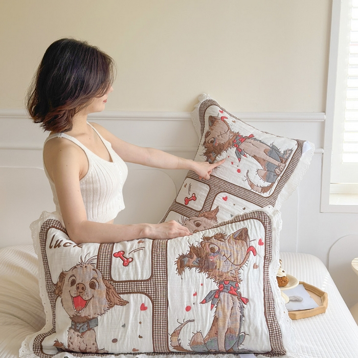 91家纺网 家纺一手货源 找家纺 朴尔家纺-毛巾被 2026新款韩版花边卡通水洗起皱纯棉六层纱布枕巾 摩卡狗狗