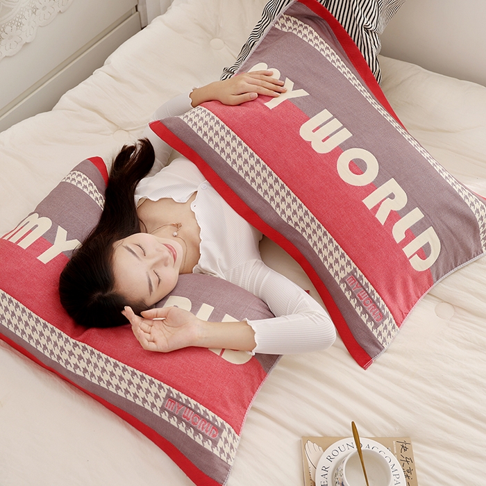 91家纺网 家纺一手货源 找家纺 朴尔家纺-毛巾被 2026新款格致系列全棉纯棉加厚六层纱布枕巾 南法假日-红