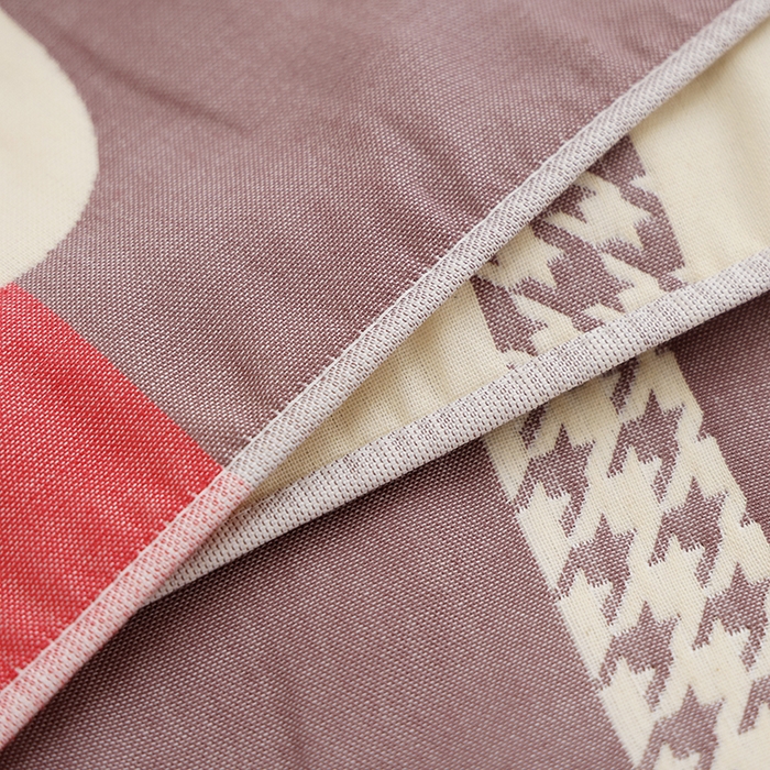 91家纺网 家纺一手货源 找家纺 朴尔家纺-毛巾被 2026新款格致系列全棉纯棉加厚六层纱布枕巾 南法假日-红