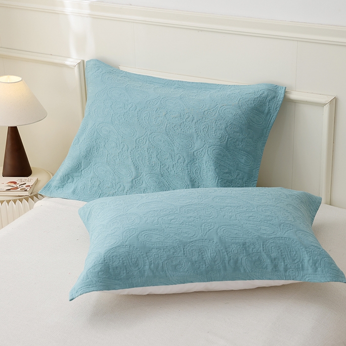 91家纺网 家纺一手货源 找家纺 朴尔家纺-毛巾被 2026新款浮雕凤尾花纯色全棉纯棉三层纱布枕巾 浮雕凤尾花-蓝