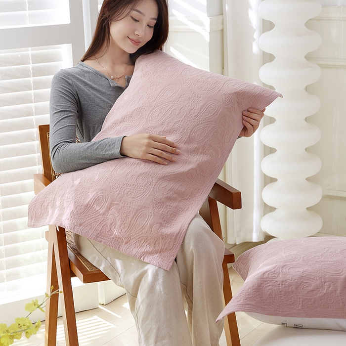 91家纺网 家纺一手货源 找家纺 朴尔家纺-毛巾被 2026新款浮雕凤尾花纯色全棉纯棉三层纱布枕巾 浮雕凤尾花-粉