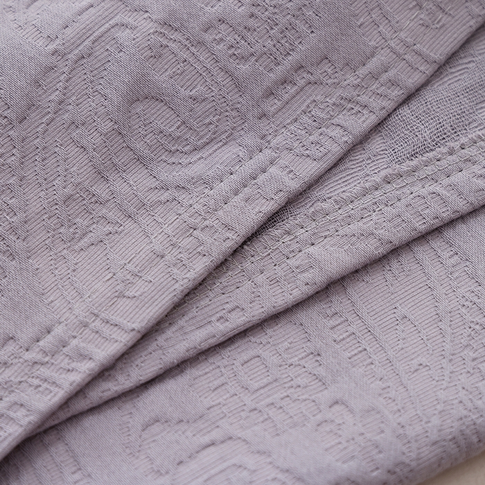 91家纺网 家纺一手货源 找家纺 朴尔家纺-毛巾被 2026新款浮雕凤尾花纯色全棉纯棉三层纱布枕巾 浮雕凤尾花-深灰