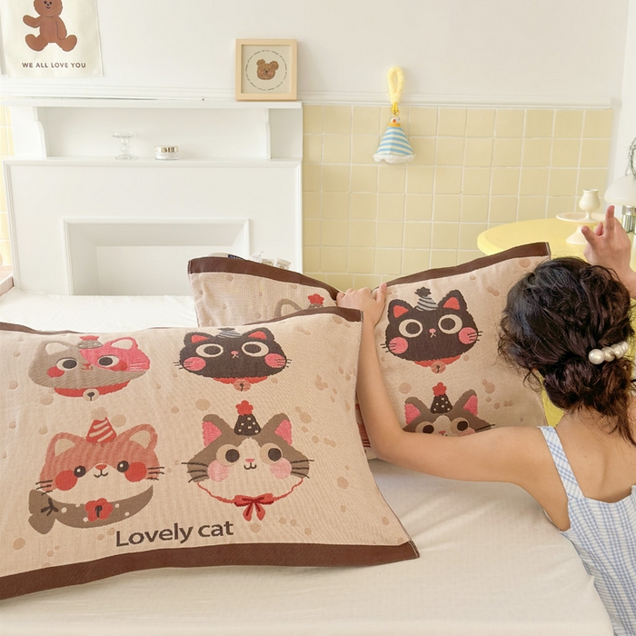 91家纺网 家纺一手货源 找家纺 朴尔家纺-毛巾被 2026新款多彩八层全棉纯棉加厚纱布枕巾 酷酷猫