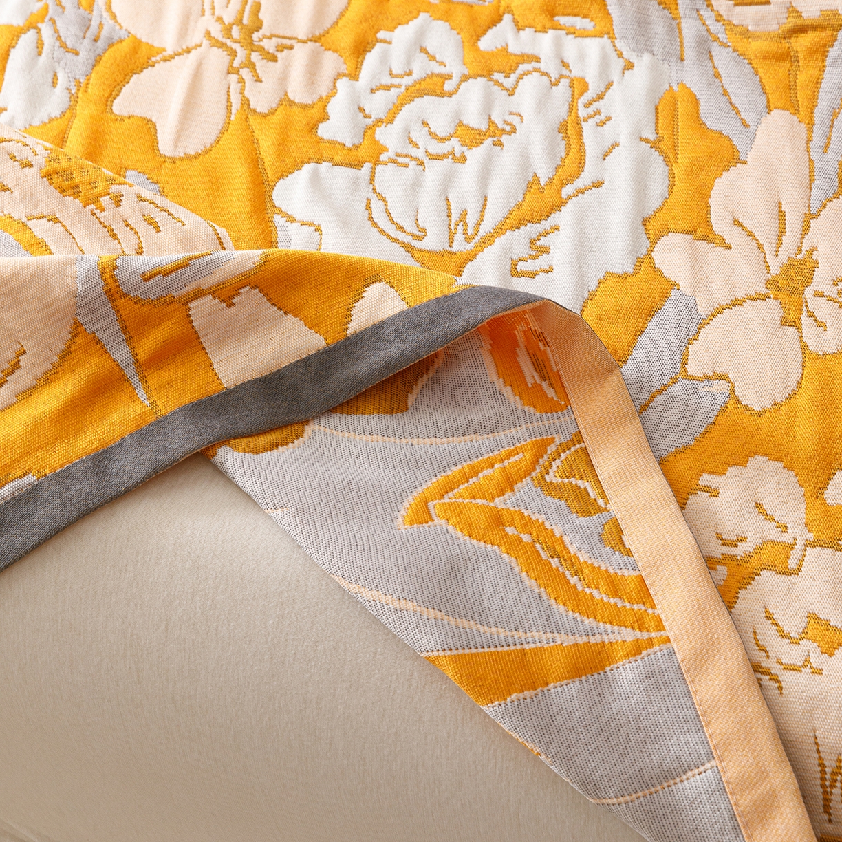 91家纺网 家纺一手货源 找家纺 朴尔家纺-毛巾被 2026新款彩棉云柔棉三层纱布毛巾被 郁金香来