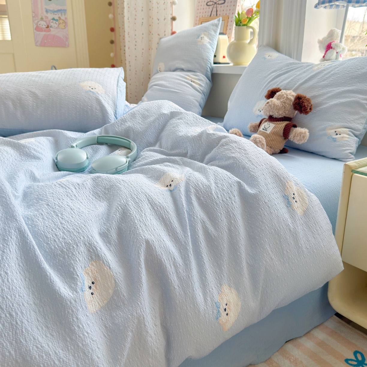 91家纺网 家纺一手货源 找家纺 优承佳生活馆 2026年新款卡通小清新风格高克重超柔软糯泡芙双层纱面料三件套四件套单被套系列 萌萌狗