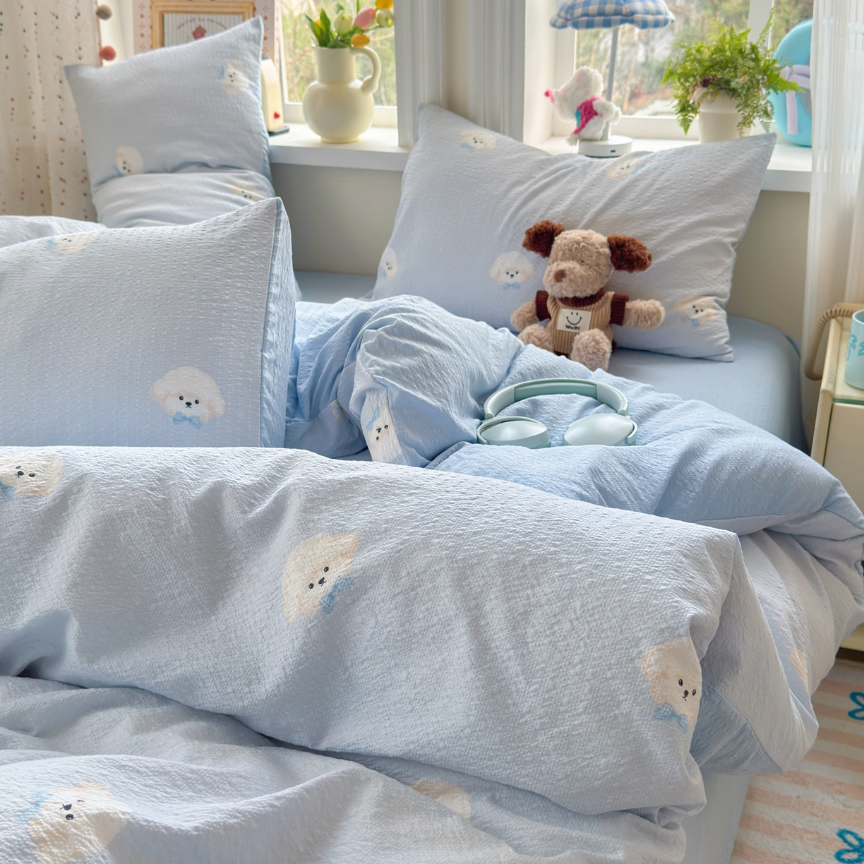 91家纺网 家纺一手货源 找家纺 优承佳生活馆 2026年新款卡通小清新风格高克重超柔软糯泡芙双层纱面料三件套四件套单被套系列 萌萌狗