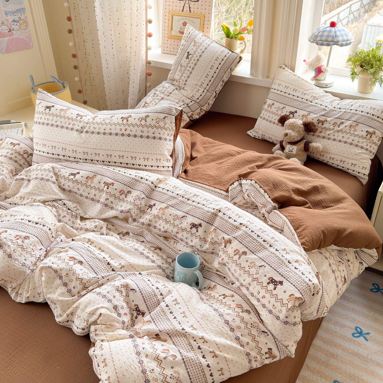 91家纺网 家纺一手货源 找家纺 优承佳生活馆 2026年新款卡通小清新风格高克重超柔软糯泡芙双层纱面料三件套四件套单被套系列 千禧马