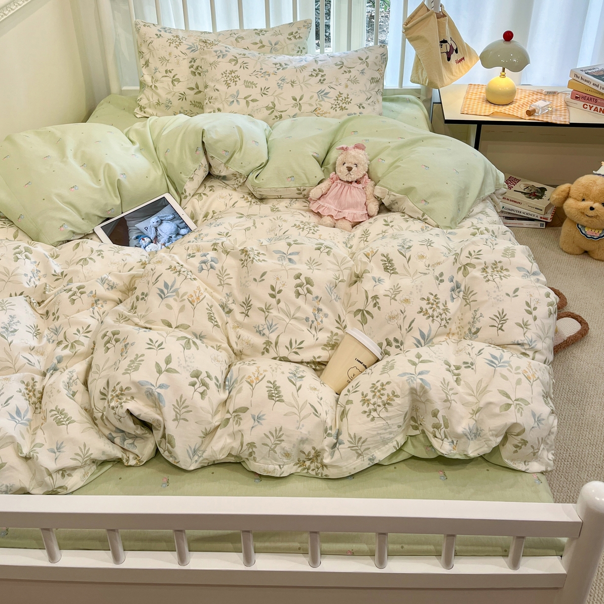 91家纺网 家纺一手货源 找家纺 盛馨家纺 2026年开学季春夏新品小清新全棉学生三件套四件套床笠四件套跑量款 花草之家