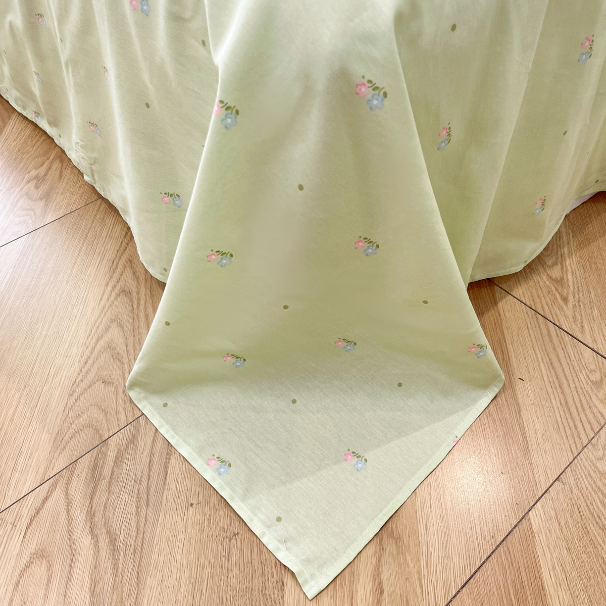 91家纺网 家纺一手货源 找家纺 盛馨家纺 2026年开学季春夏新品小清新全棉学生三件套四件套床笠四件套跑量款 花漾兔兔