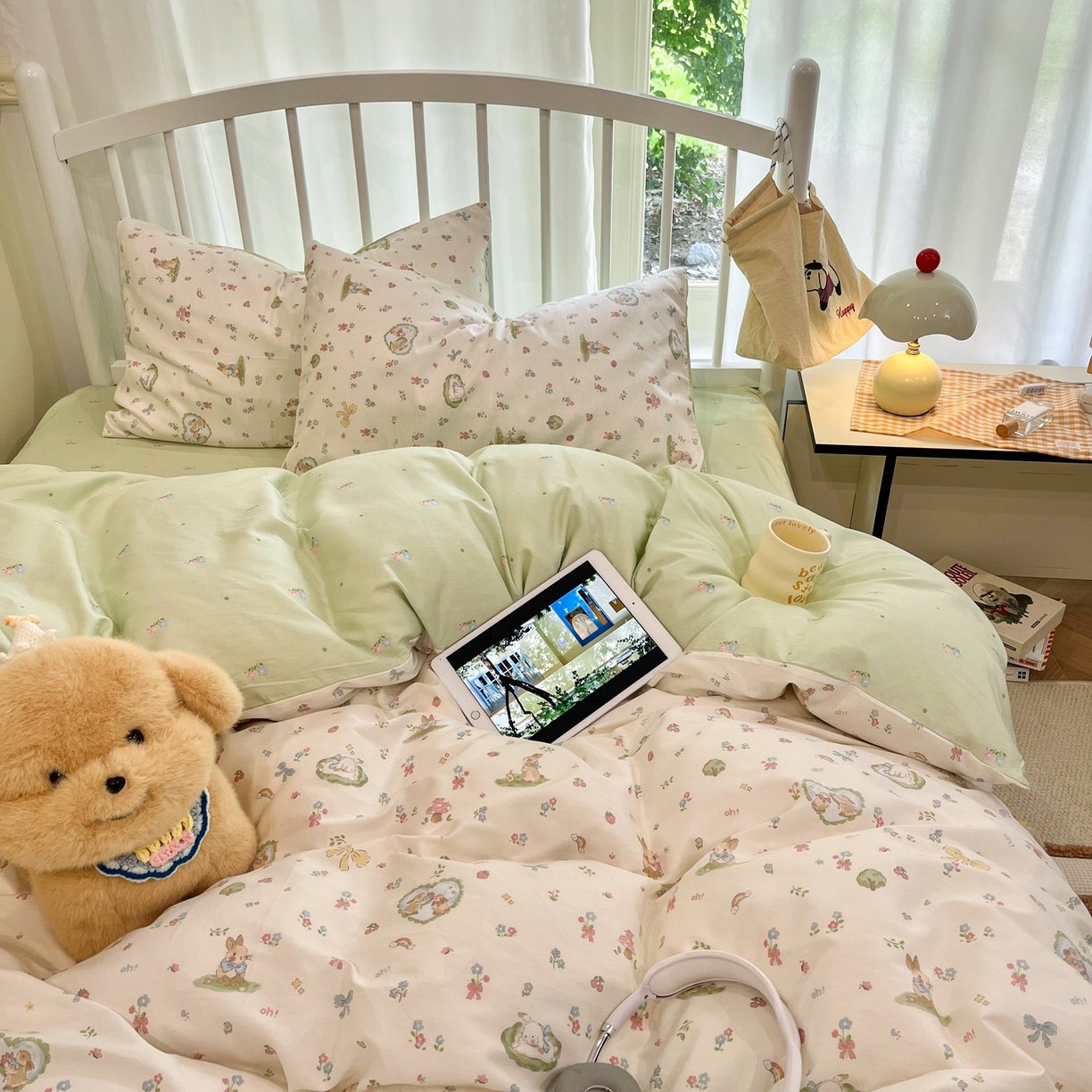 91家纺网 家纺一手货源 找家纺 盛馨家纺 2026年开学季春夏新品小清新全棉学生三件套四件套床笠四件套跑量款 花漾兔兔