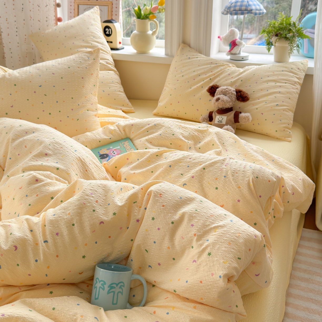 91家纺网 家纺一手货源 找家纺 优承佳生活馆 2026年新款卡通小清新风格高克重超柔软糯泡芙双层纱面料三件套四件套单被套系列 童趣星空