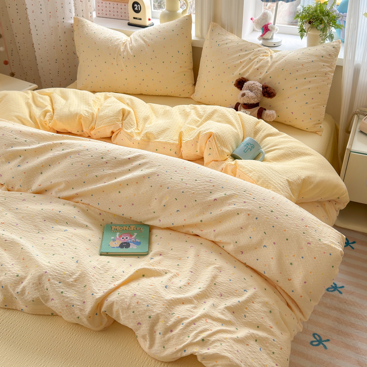 91家纺网 家纺一手货源 找家纺 优承佳生活馆 2026年新款卡通小清新风格高克重超柔软糯泡芙双层纱面料三件套四件套单被套系列 童趣星空