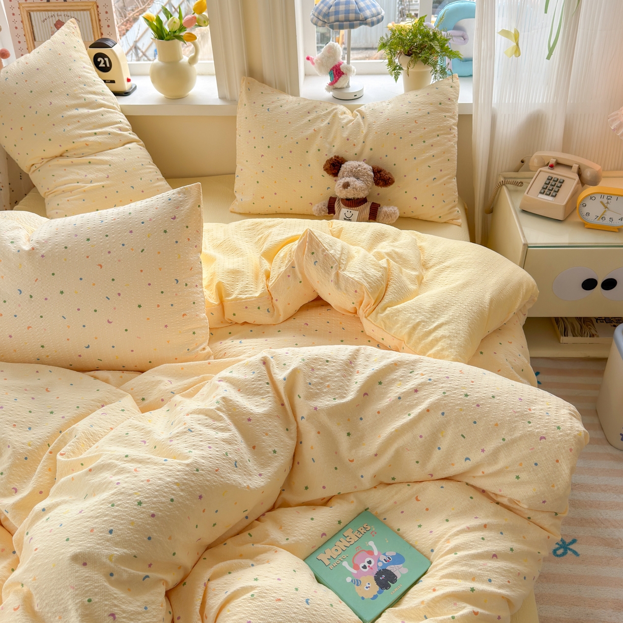 91家纺网 家纺一手货源 找家纺 优承佳生活馆 2026年新款卡通小清新风格高克重超柔软糯泡芙双层纱面料三件套四件套单被套系列 童趣星空