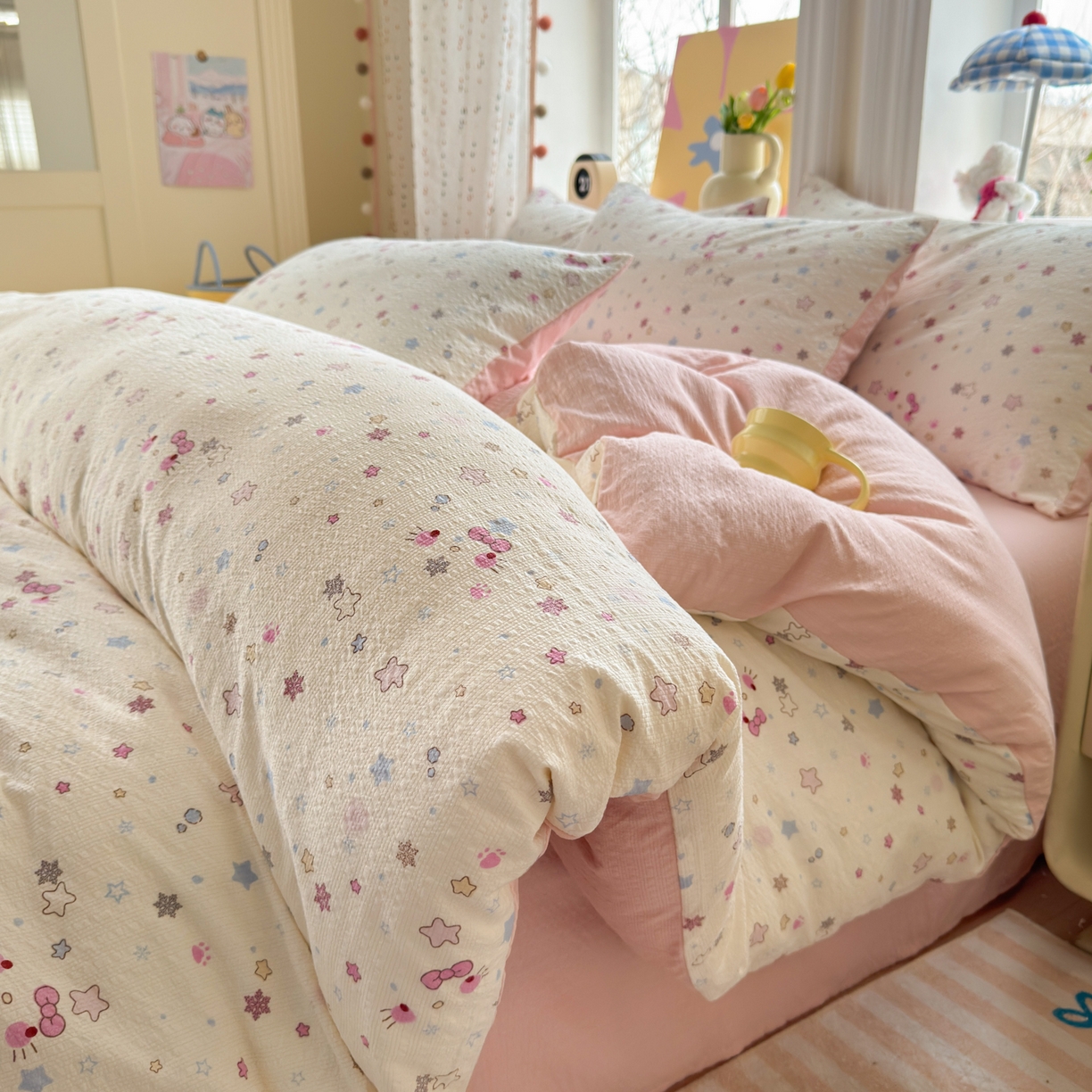 优承佳生活馆 2026年新款卡通小清新风格高克重超柔软糯泡芙双层纱面料三件套四件套单被套系列 星星kt