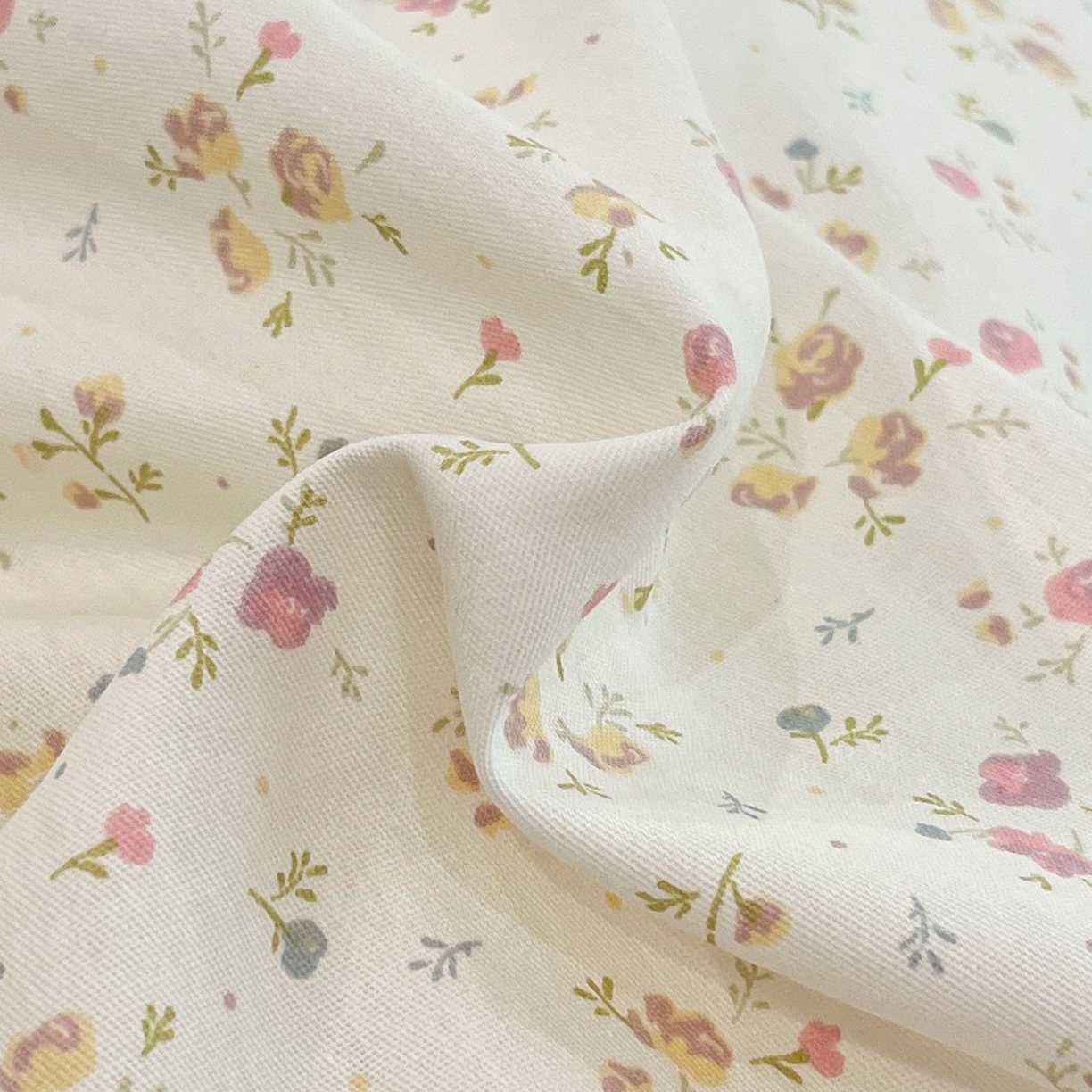 91家纺网 家纺一手货源 找家纺 盛馨家纺 2026年开学季春夏新品小清新全棉学生三件套四件套床笠四件套跑量款 田园公主