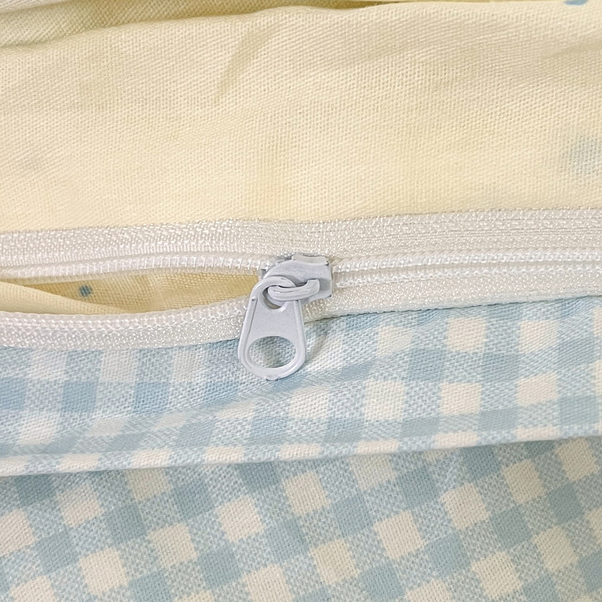 91家纺网 家纺一手货源 找家纺 盛馨家纺 2026年开学季春夏新品小清新全棉学生三件套四件套床笠四件套跑量款 无忧小狗