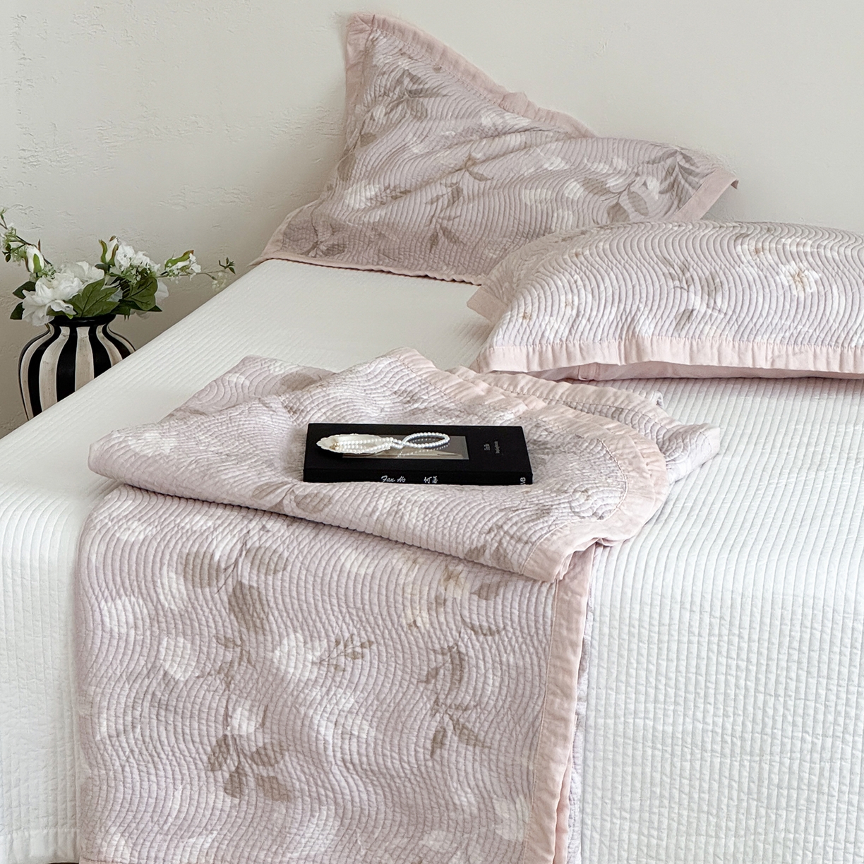 床盖工厂店 2026新款活性大版印花双面50天丝填充棉花床盖三件套 兮薇