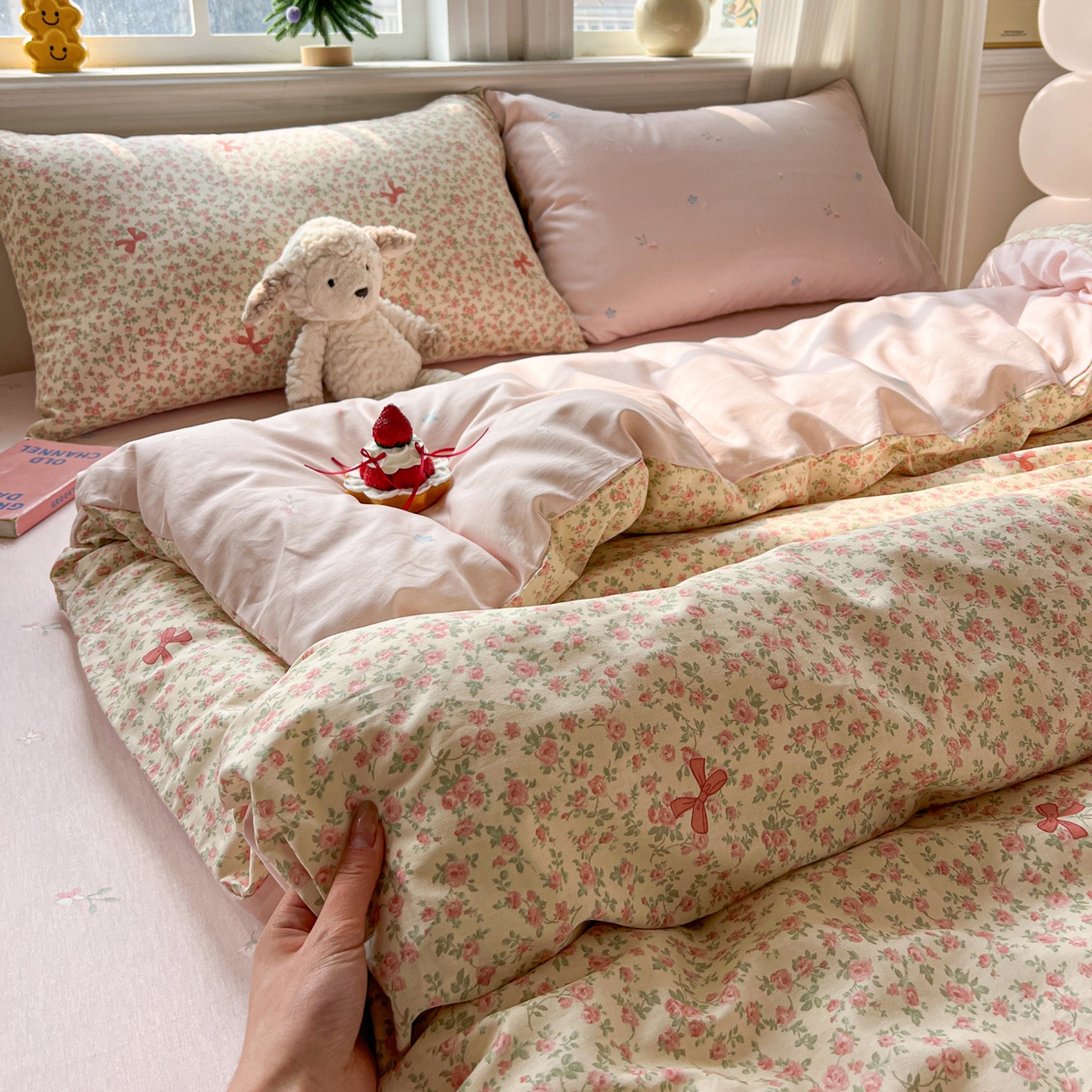 91家纺网 家纺一手货源 找家纺 盛馨家纺 2026年开学季春夏新品小清新全棉学生三件套四件套床笠四件套跑量款 小花蝴蝶