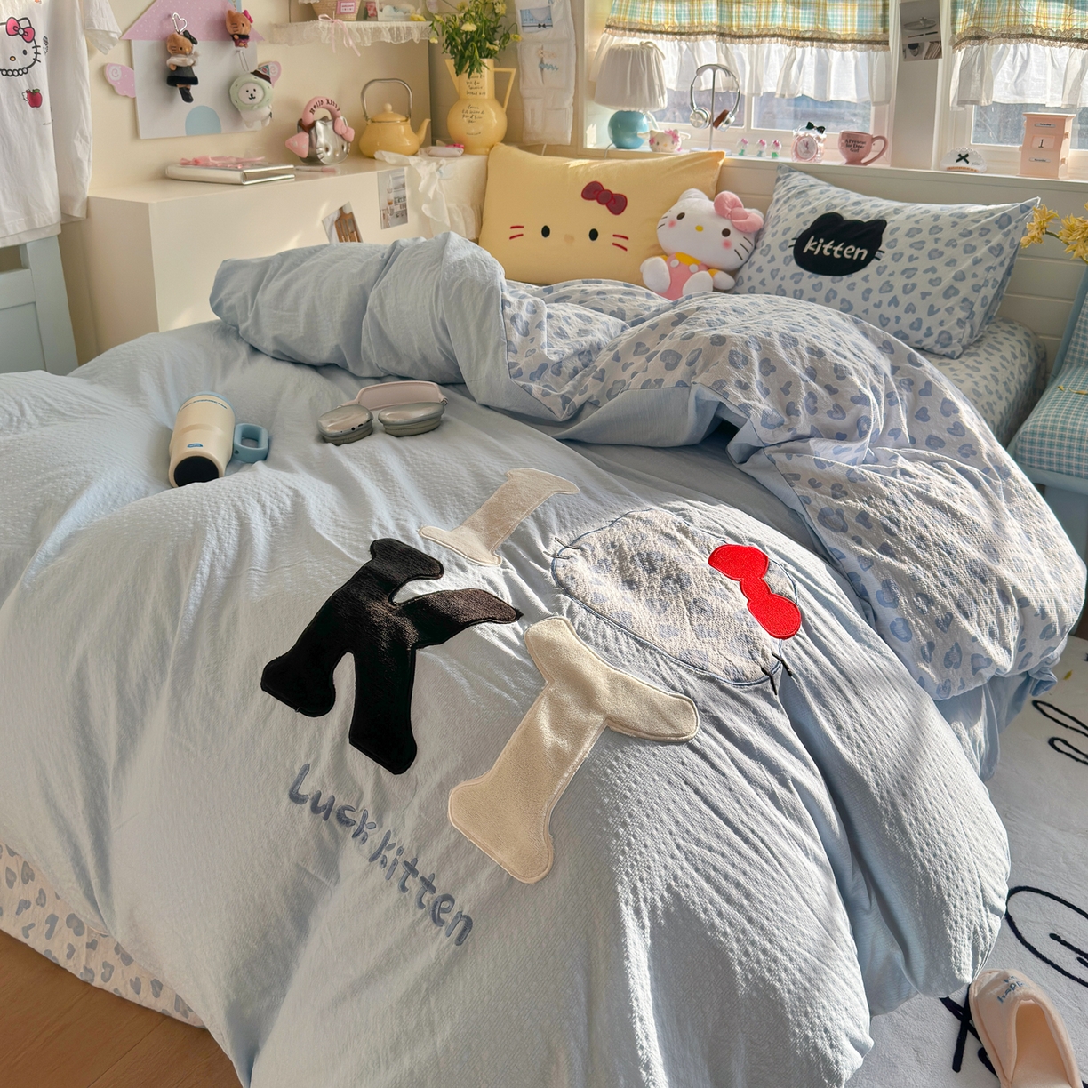 91家纺网 家纺一手货源 找家纺 初念 2026春夏新款泡芙莎贴布绣豹豹猫猫四件套 豹豹猫猫-蓝