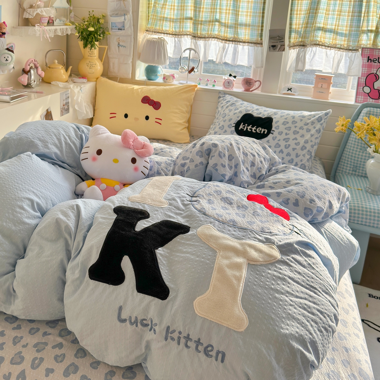 91家纺网 家纺一手货源 找家纺 初念 2026春夏新款泡芙莎贴布绣豹豹猫猫四件套 豹豹猫猫-蓝