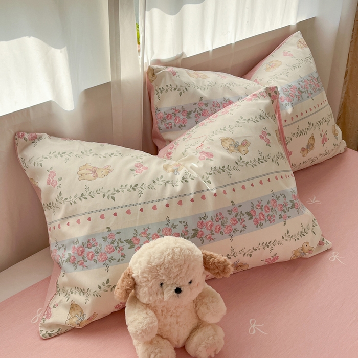 91家纺网 家纺一手货源 找家纺 盛馨家纺 2026年开学季春夏新品小清新全棉学生三件套四件套床笠四件套跑量款 花藤兔